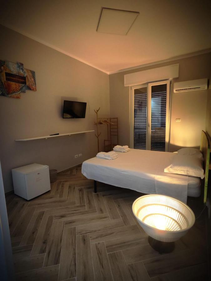 Hotel The House Of The Waves Brindisi Exteriér fotografie